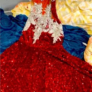 Prom dress used one time paid 700 for it asking for 300